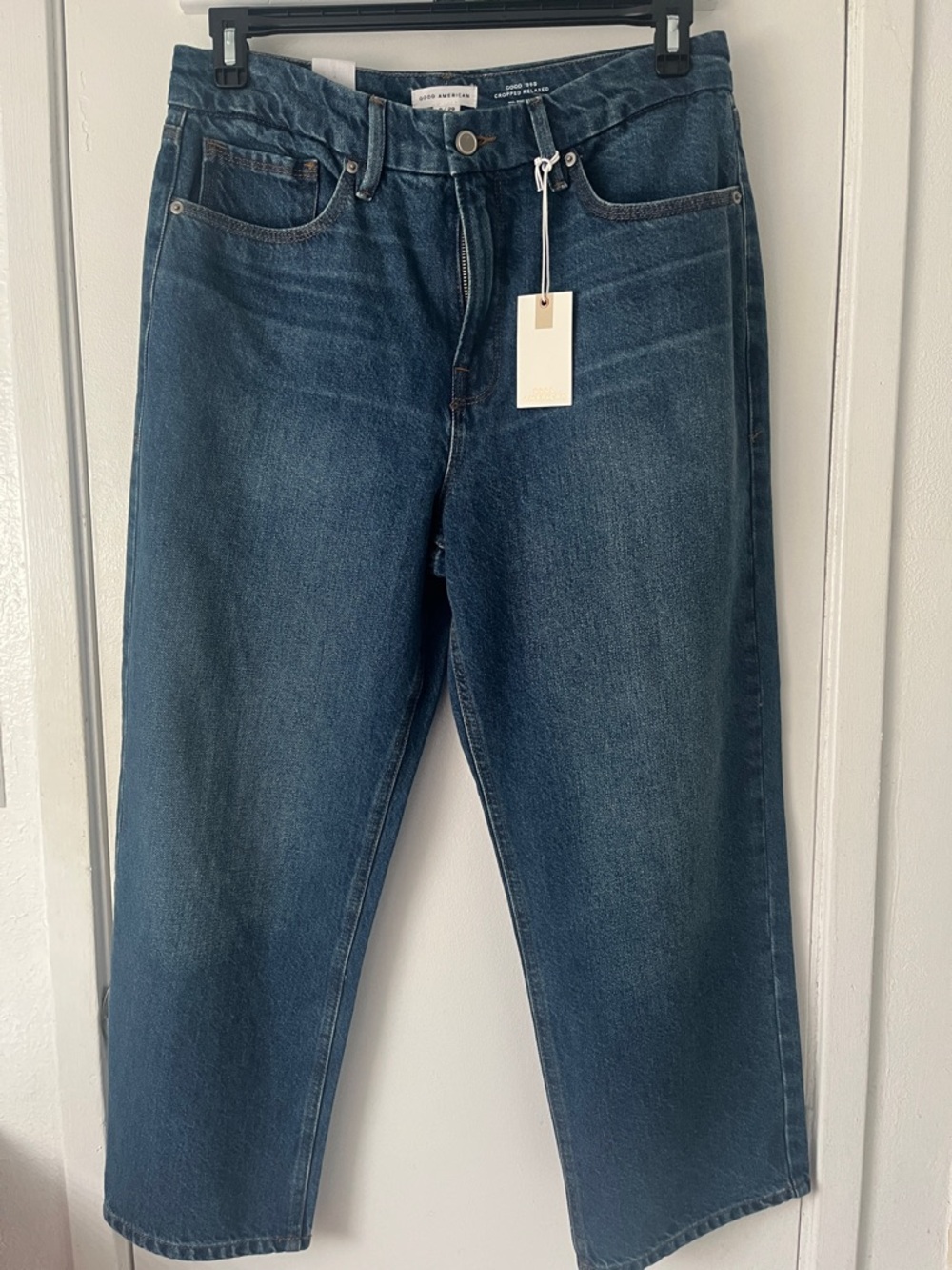 Good American Medium Blue Cropped Relaxed Jeans